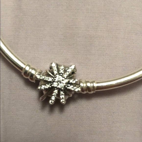 Pandora silver firework bangle - Picture 3 of 4